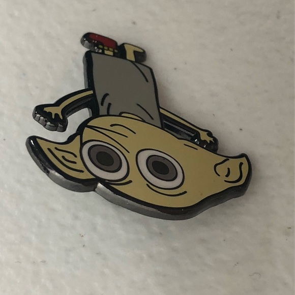 Dobby The House Elf Harry Potter Pin Lapel - Picture 5 of 8